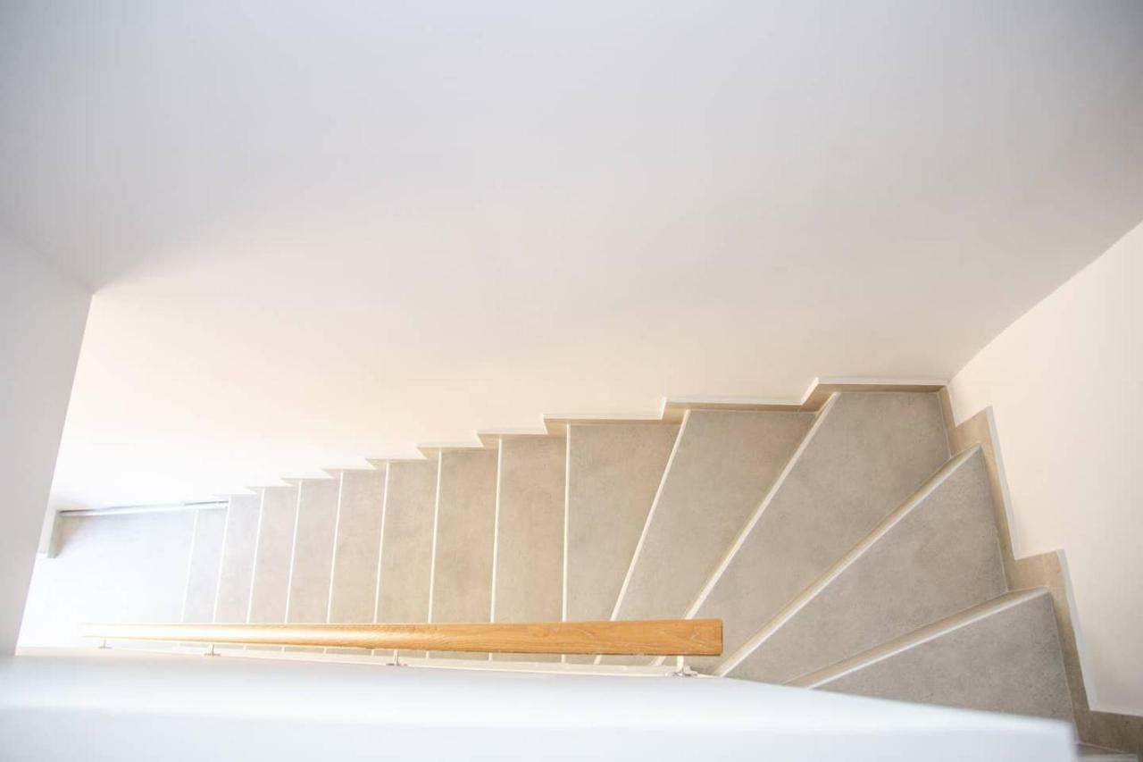Mos Luxury City Suites - The Loft Hriszí Aktí Haniá Kültér fotó