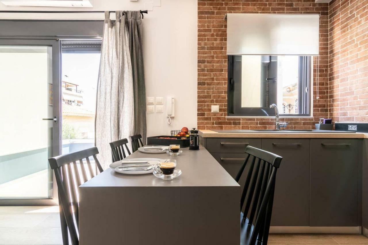 Mos Luxury City Suites - The Loft Hriszí Aktí Haniá Kültér fotó